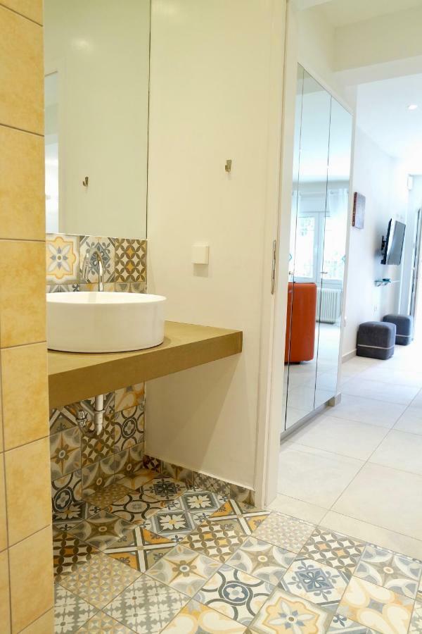 Design Apartment In The City Of Athene Buitenkant foto