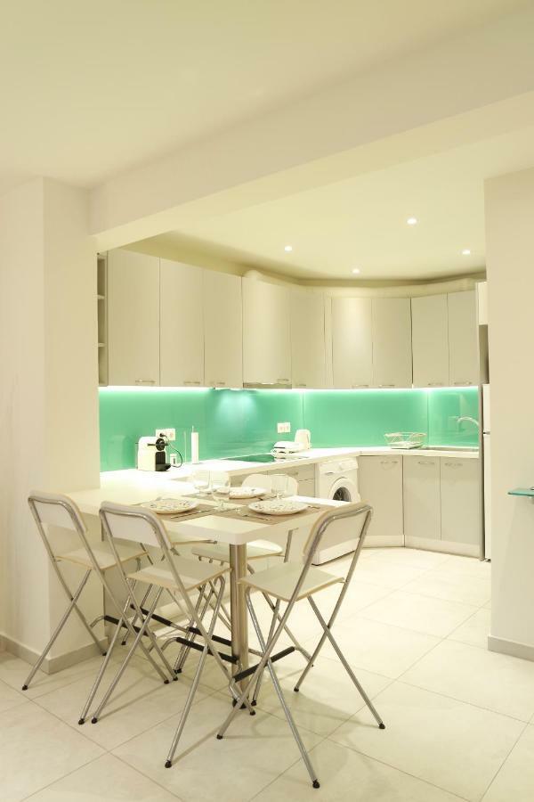 Design Apartment In The City Of Athene Buitenkant foto
