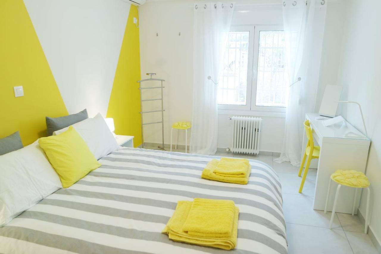 Design Apartment In The City Of Athene Buitenkant foto
